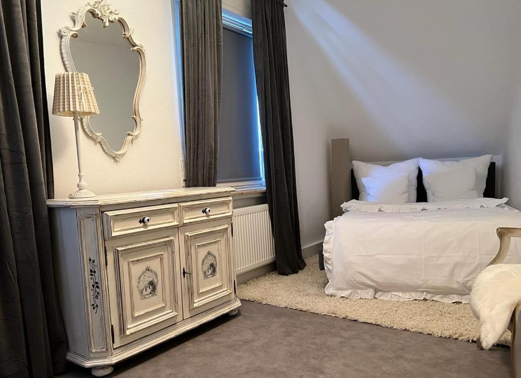Ferienwohnung Und Appartement Naehe Moehnesee Fuer 4 Personen Warstein Extérieur photo
